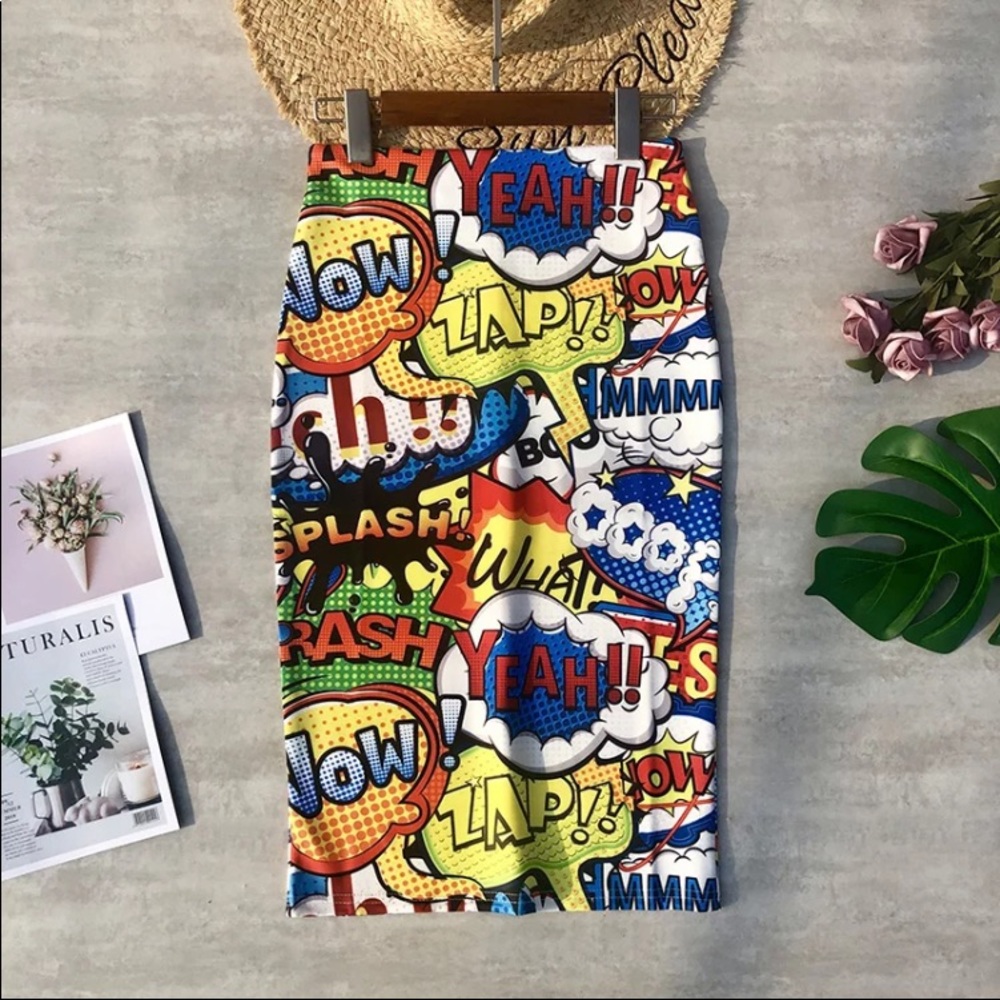 Vibrant Comic Print Pencil Skirt